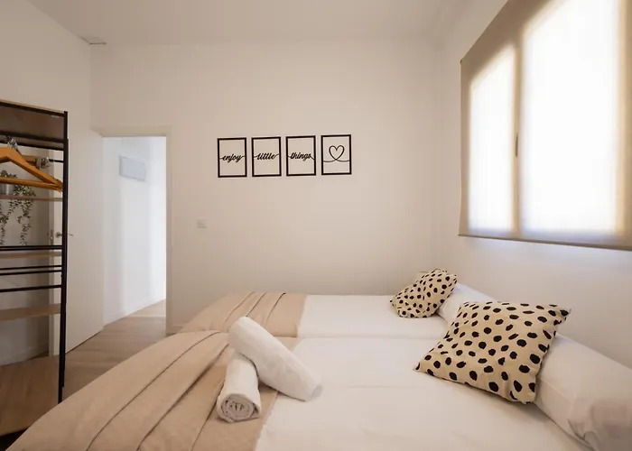 Cruz Cubierta * فالنسيا