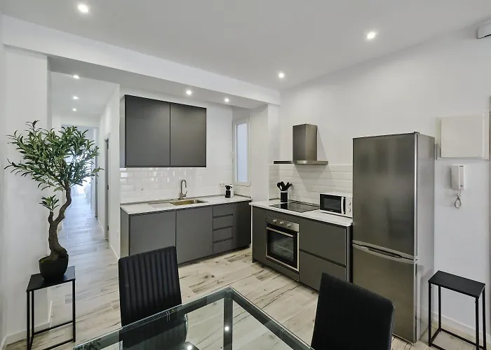 Διαμέρισμα Arenas Flat