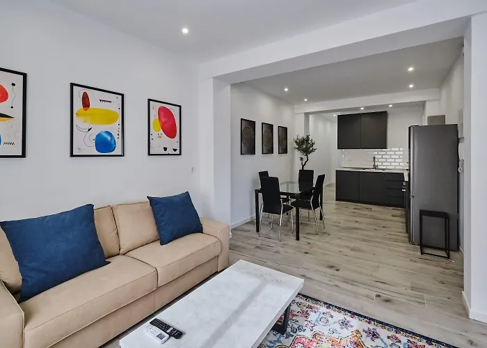 Διαμέρισμα Arenas Flat *