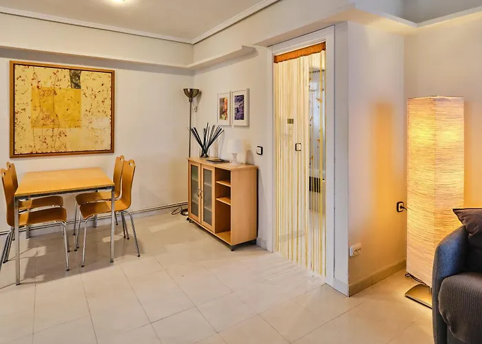 Lejlighed Penthouse Inlakesh