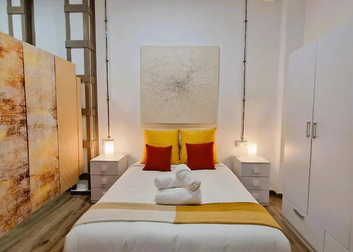 Cerca De La Marina En * Βαλένθια