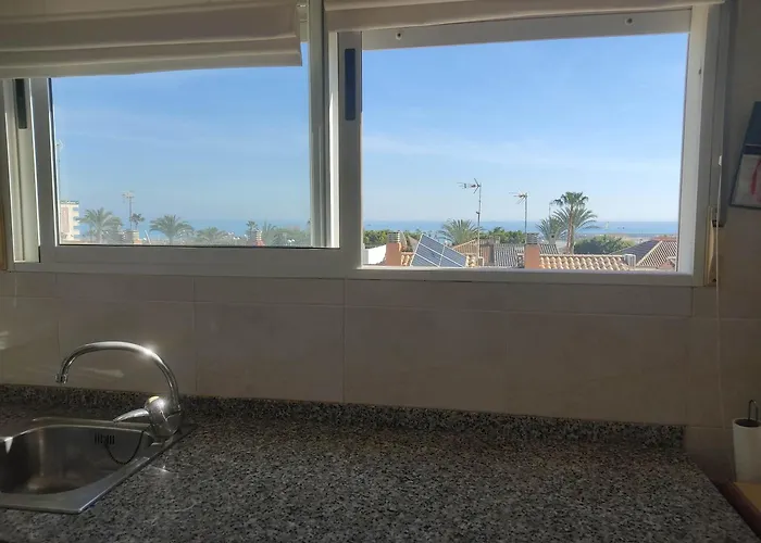 Practico Y Con Vistas Al Mar 아파트 발렌시아