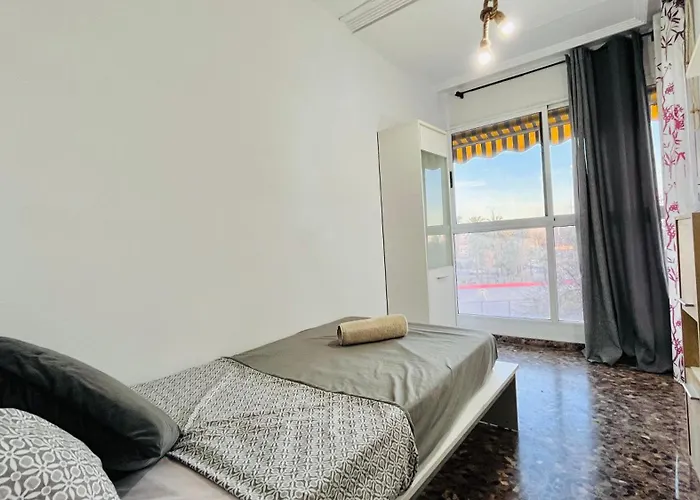Apartamento Compartido Con Vista Al Puerto Privat bolig *