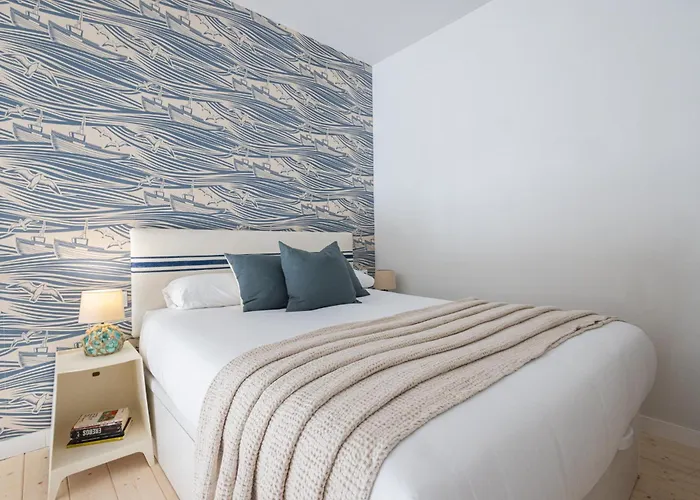 Florit Flats - The Mediterraneo *