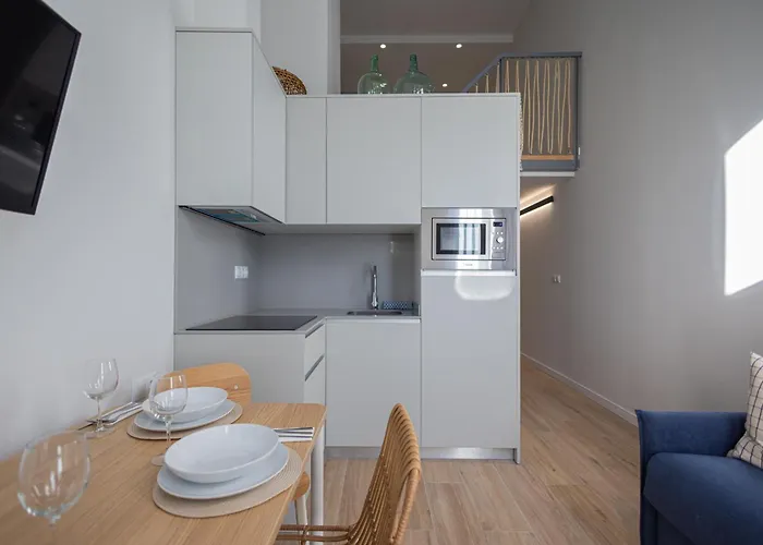 Florit Flats - The Mediterraneo *