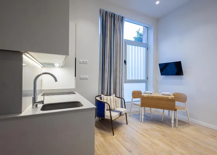 Florit Flats - The Mediterraneo 아파트