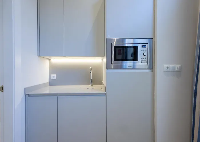 Florit Flats - The Mediterraneo