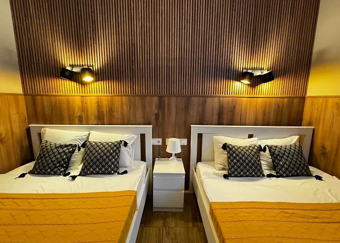 Lliri 32 아파트 *