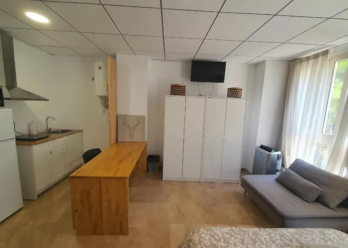 아파트 11 Nights *