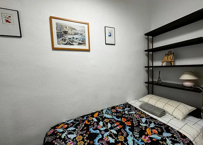 Διαμέρισμα Russafa Codrut *