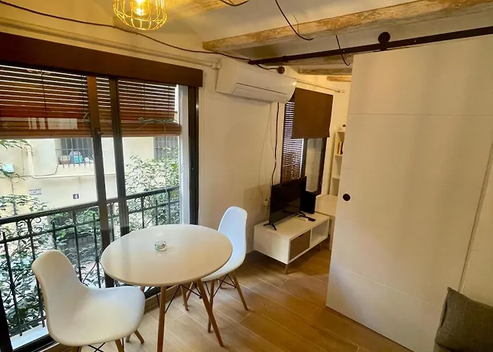 Cosy At The Cathedral With Wifi Διαμέρισμα *