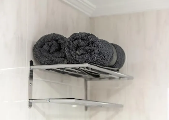 Artes Y Ciencias + Garaje + Netflix Διαμέρισμα