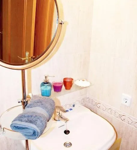 Artes Y Ciencias + Garaje + Netflix Apartmán *