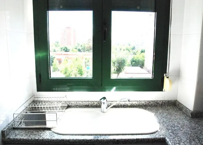 Artes Y Ciencias + Garaje + Netflix