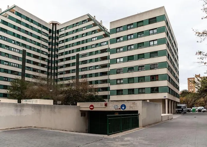 Artes Y Ciencias + Garaje + Netflix * Βαλένθια