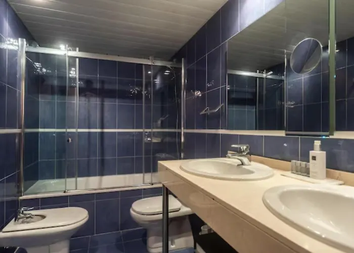 Art And Sciences View Luxury