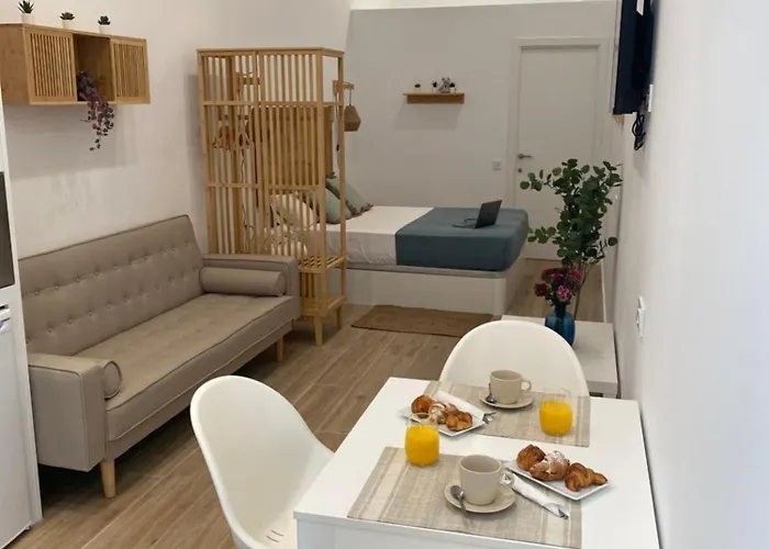 Travel Habitat Cabanyal Lofts * 발렌시아