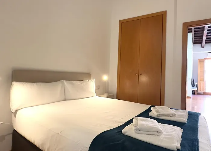 Silk Exchange - Market