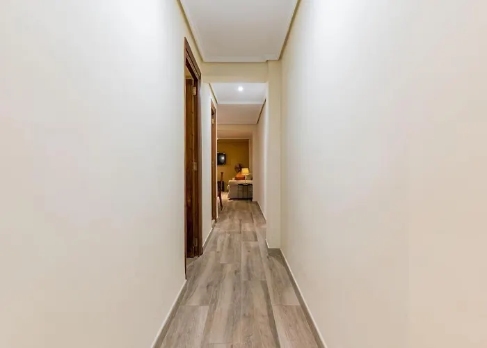 Apartamento Ciudad Artes Gem: Stylish Near Ruzafa &