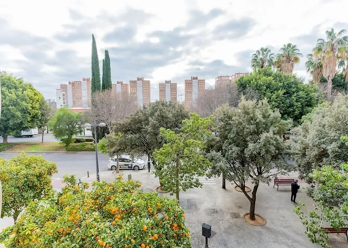 Apartamento Ciudad Artes Gem: Stylish Near Ruzafa & *