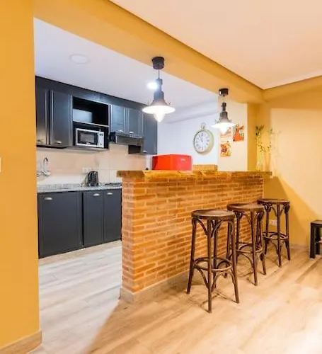 Ciudad Artes Gem: Stylish Near Ruzafa & Valencie