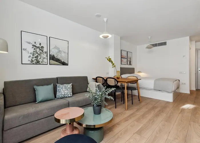 Apartmán Limehome Carrer Del Pare Palau I Quer