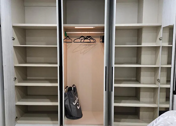 Centrica De Lujo Gv 5 Valencia