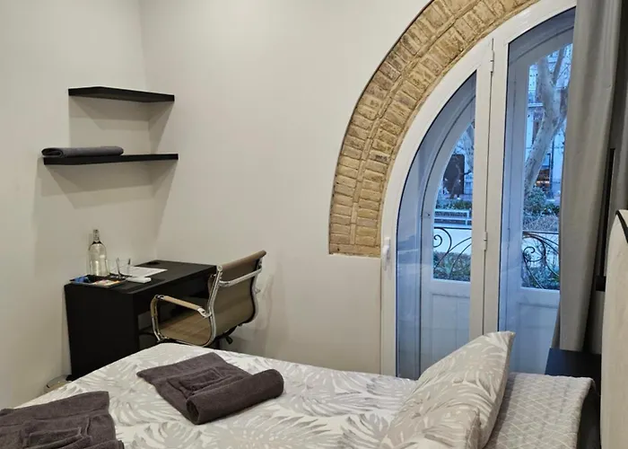 Centrica De Lujo Gv 1 فالنسيا