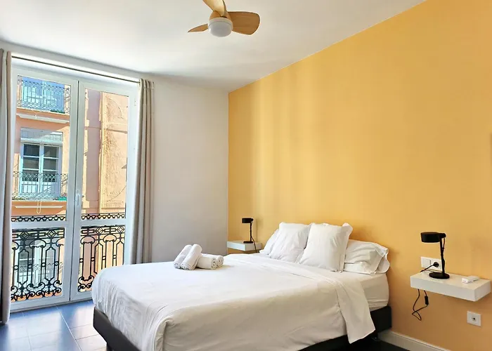 Flats Friends Torres Quart Apartman Valencia