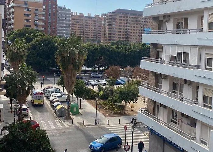 Arts & Sciences - Authentic Urban Parklife - Vlc Urban