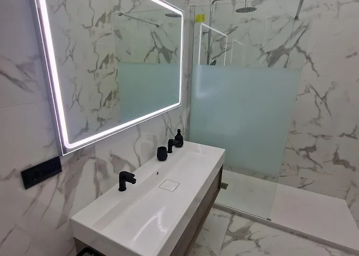 Centrica De Lujo Gv 5 Privat bolig