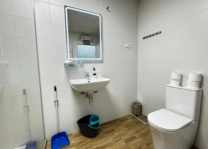 Salom 5 Апартаменты Валенсия