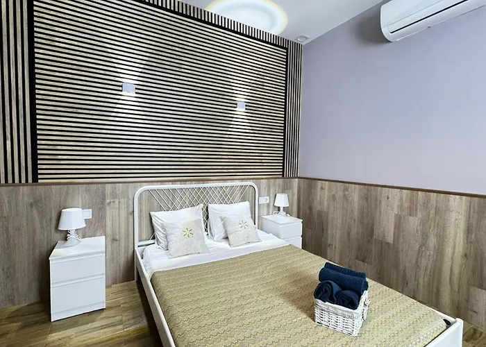 Salom 5 Апартаменты Валенсия