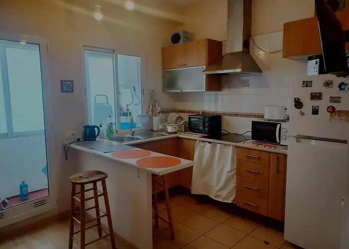 Δωμάτια σε οικογενειακή κατοικία Cozy Private *