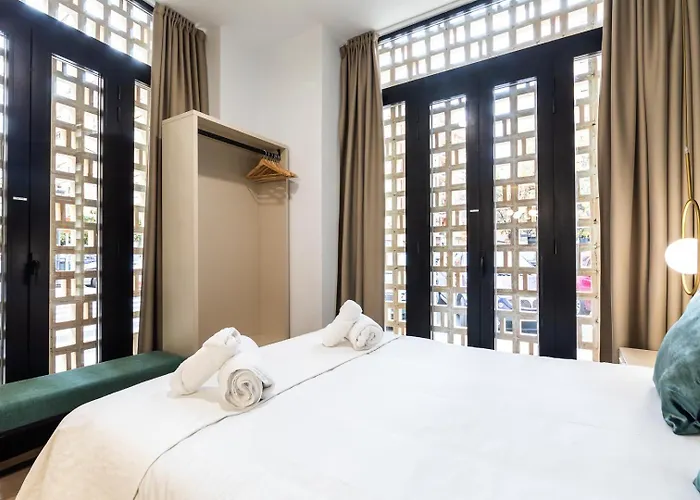 Anelsa Torres De Serranos 3 *