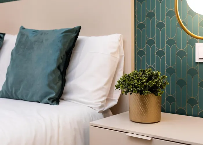 Anelsa Torres De Serranos 3