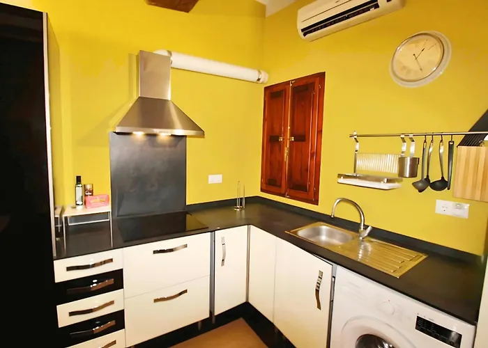 Reformado Cerca De La Plaza Redonda *