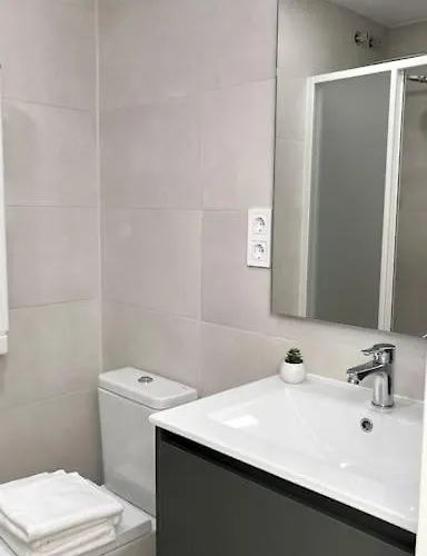 Nuevo Cerca De La Playa Y Centrico