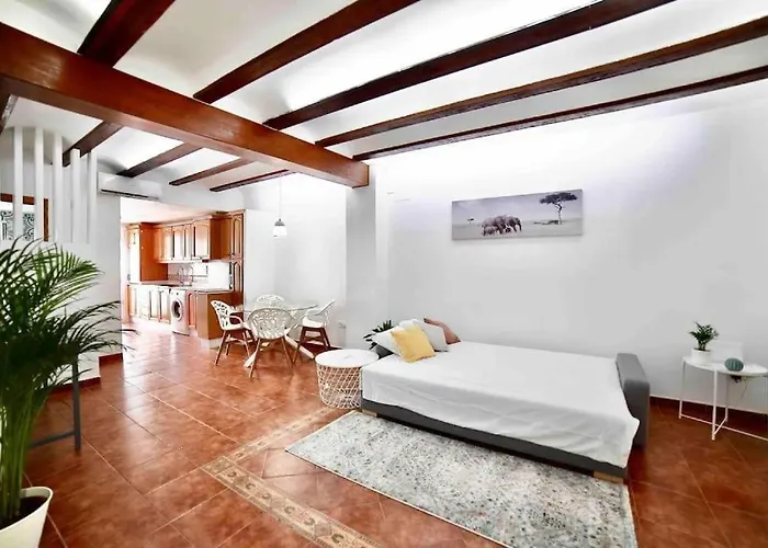 Διαμέρισμα Con Terraza Cerca De La Estacion Del Nord *