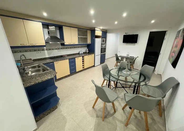 Piso Nuevo Al Lado Del Mar *