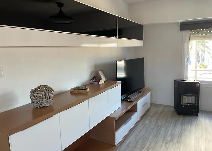 Διαμέρισμα En Complejo Residencial Con Piscina Y Garaje Frente Al Mar