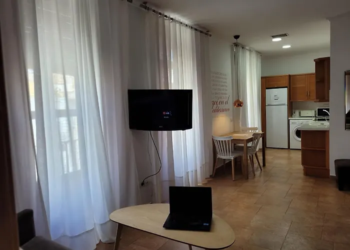 Living - Merced * Valencia