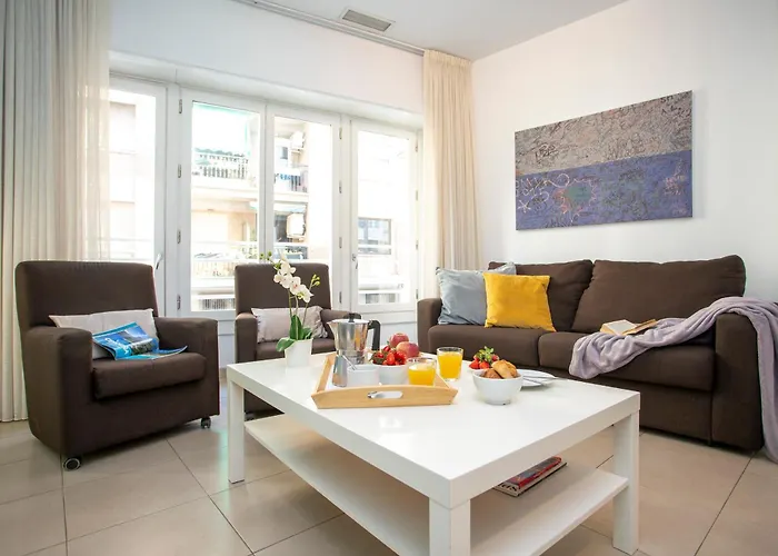 Singularstays Mar44 شقة