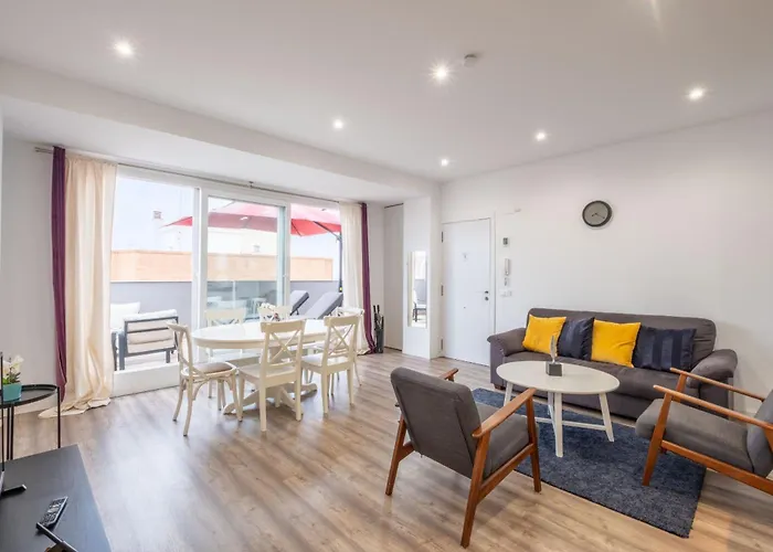 Modern Penthouse With Private Terrace Walencja