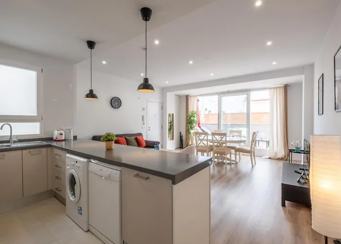 Spacious Penthouse With Private Terrace Διαμέρισμα