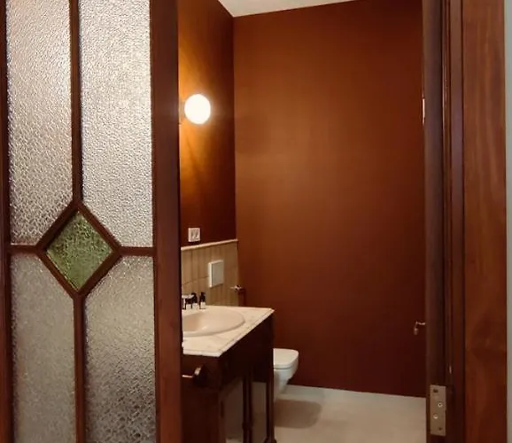 La Novieta Boutique - Adults Only Valence