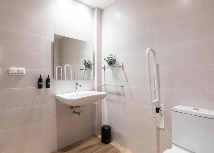 Ξενοδοχείο με διαμερίσματα Moontels Mercado De Ruzafa 4*