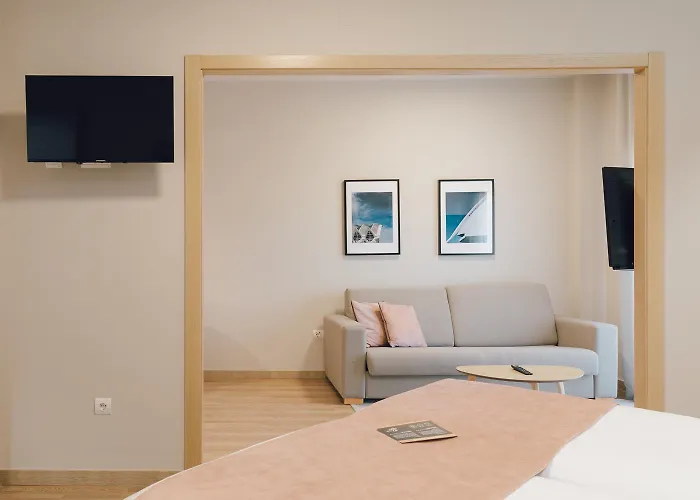 Palau & Appart hôtel 4*