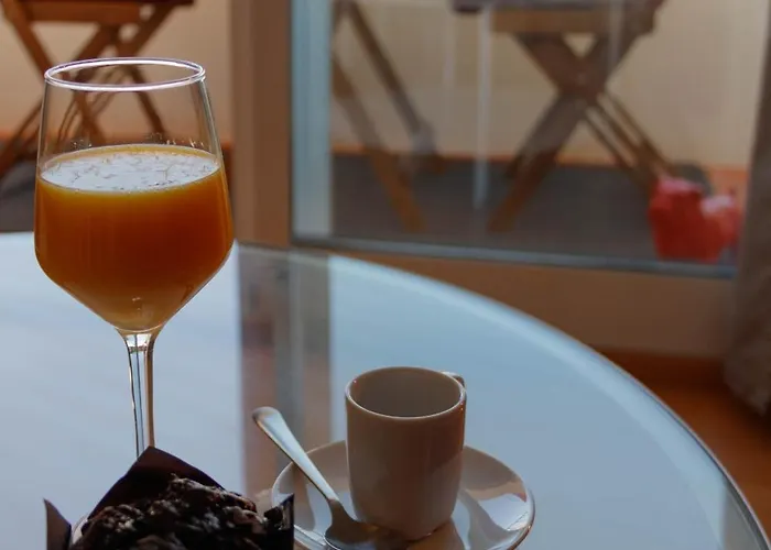 Luminoso. Comodo. Acogedor. Wifi. Junto A Ave فالنسيا