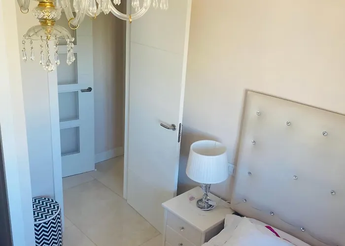 아파트 The White Apartment: Luxury, And Design *